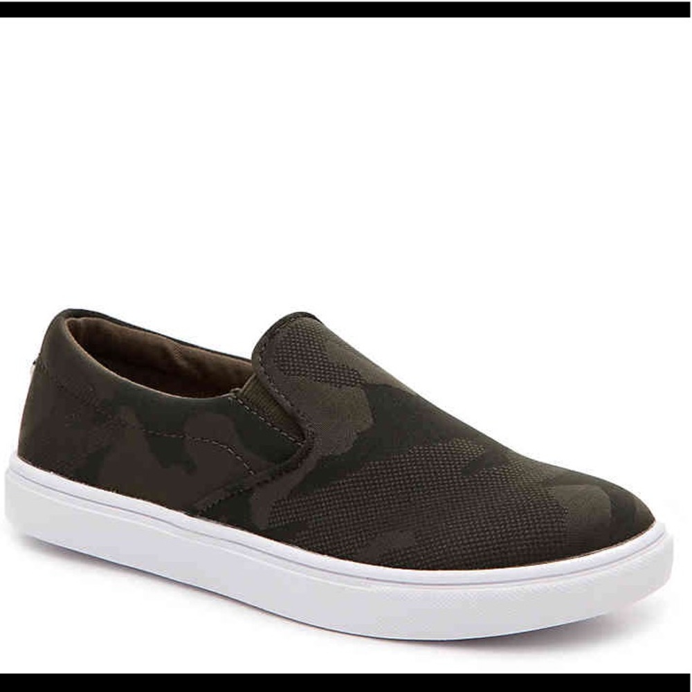 Steve Madden size 6.5 camo style sneakers.